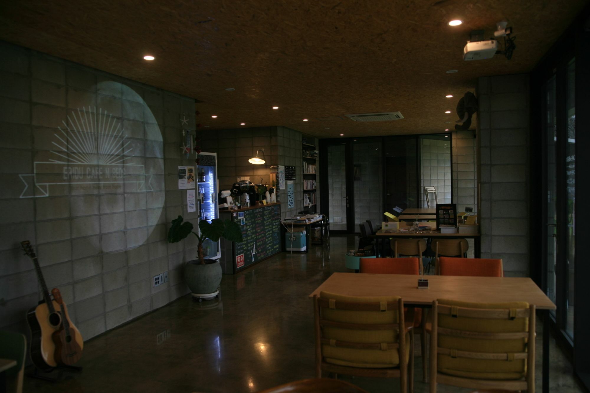 Hotel Eridu Cafe N Beds à Seogwipo Extérieur photo